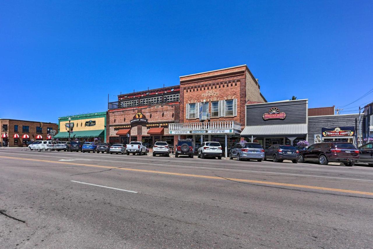 Custer Apt In Heart Of Town Shop, Dine, Hike Bagian luar foto